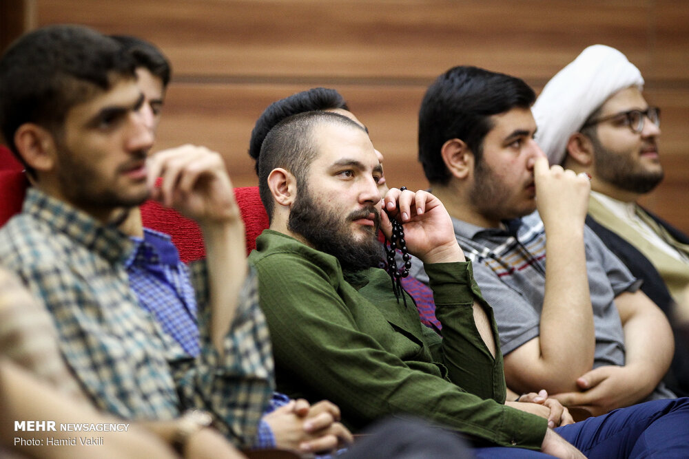 برگزاری دوره معرفتی «اسلام ناب» با حضور ۷۵۰ دانشجو در قم
