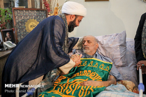 کاروان زیر سایه خورشید در منزل جمال شورجه