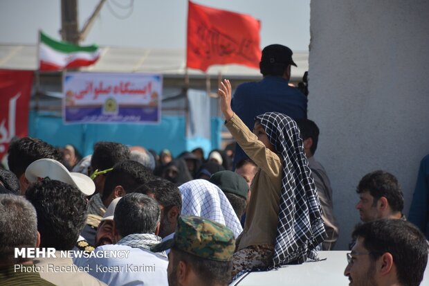 ورود پیکر ۴۴ شهید دوران دفاع مقدس به کشور از مرز شلمچه‎