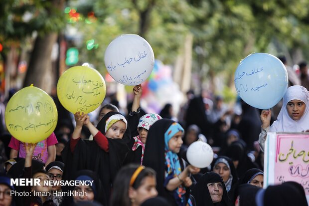 اجتماع بزرگ مردمی عفاف و حجاب در همدان