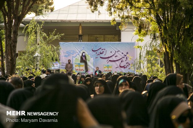 اجتماع «دختران انقلاب» در بجنورد