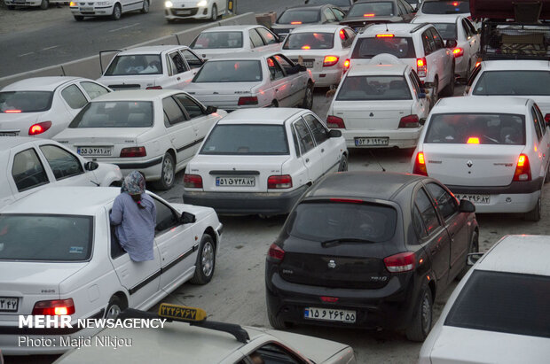 ترافیک نیمه سنگین در محور چالوس و آزادراه تهران_کرج