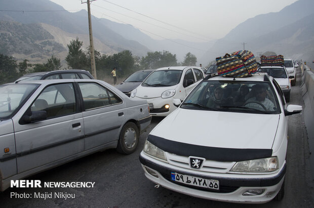 ترافیک سنگین در جاده چالوس و آزادراه قزوین-کرج