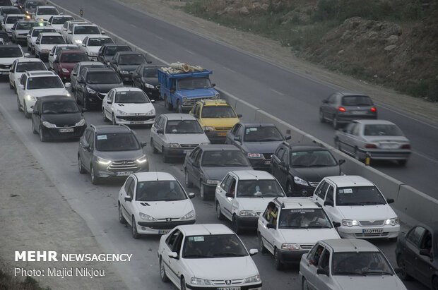 آخرین وضعیت ترافیکی جاده های کشور/ ترافیک سنگین در محور هراز