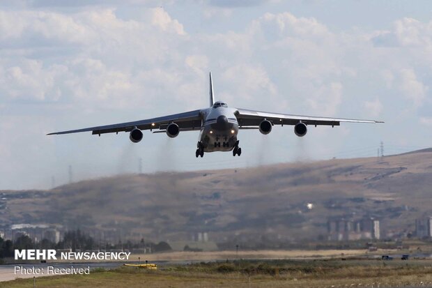 أول دفعة من منظومة "اس400"الروسية تصل تركيا 
