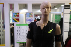Electric muscle stimulation suit