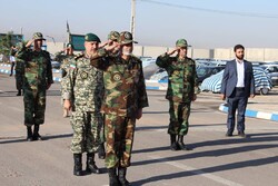 اللواء موسوي يزور لواء 321 المتنقل المهاجم التابع للجيش الايراني