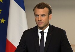 Macron to speak to Rouhani, Putin, Trump to ease tensions