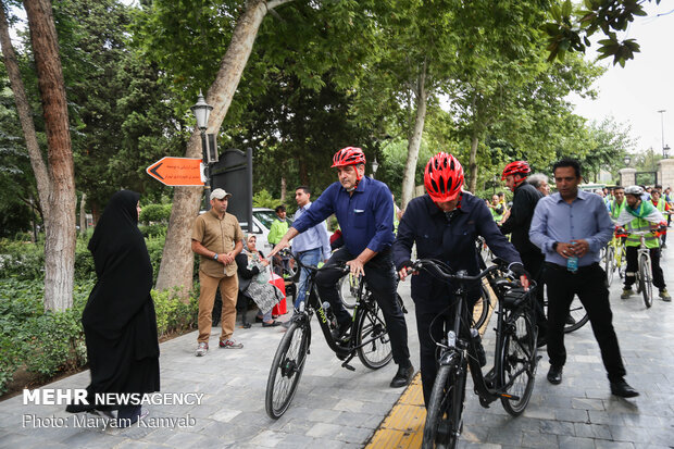 Para-cycling event in Tehran