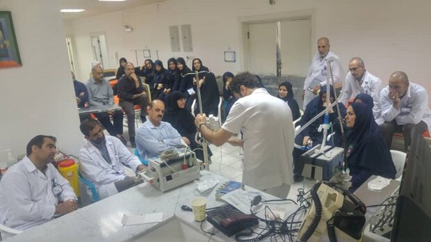 بازآموزی کادر پرستاری برای آشنایی با تجهیزات پزشکی در مکه
