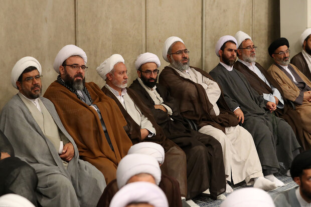 Friday prayers leaders meet Ayatollah Khamenei