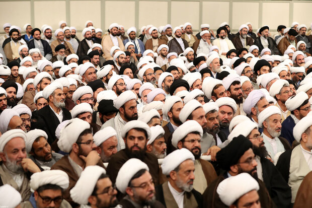 Friday prayers leaders meet Ayatollah Khamenei