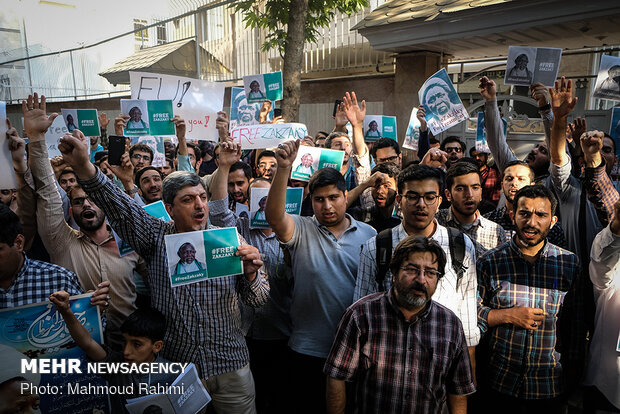 Rallies in front of Nigerian embassy in support of Sheikh Zakzaky