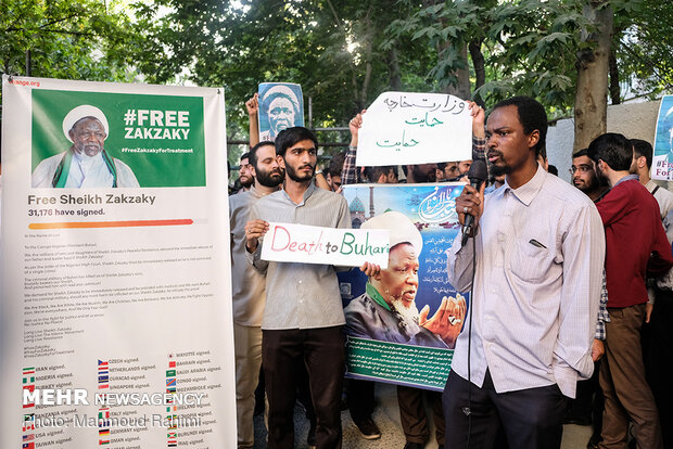 Rallies in front of Nigerian embassy in support of Sheikh Zakzaky