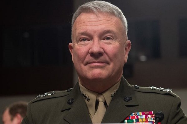 فرمانده تروریست‌های آمریکایی درغرب آسیا به اراضی اشغالی سفرمی‌کند