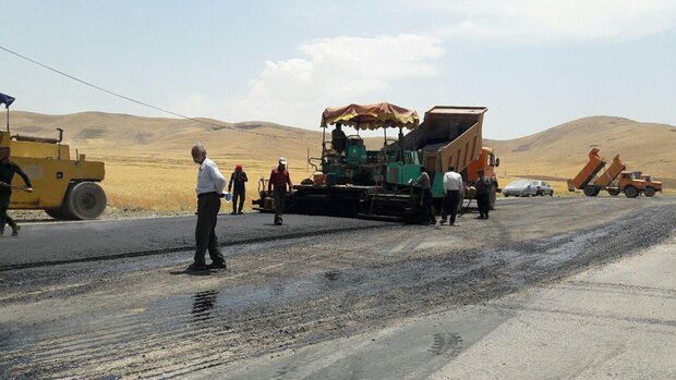 وزارت راه، خرید ماشین آلات راهسازی از هپکو را آغاز کرد