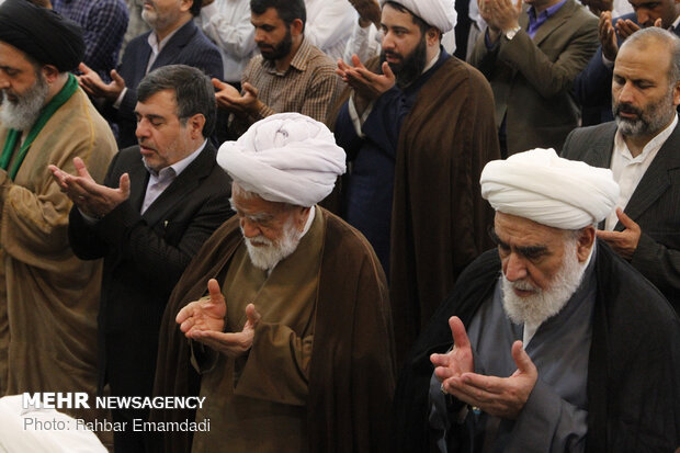 نماز جمعه بندر عباس به امامت حجت الاسلام و المسلمین محمد عبادی زاده