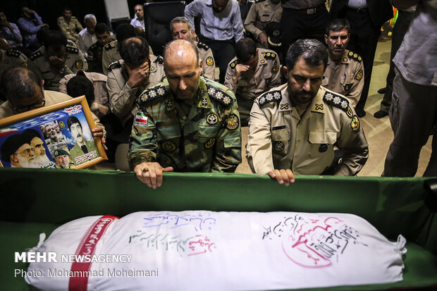 مراسم وداع الشهيد "حسين اديبان"