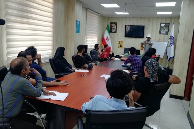 کارگاه آموزش فیلمنامه نویسی فیلم کوتاه در بوشهر برگزار شد
