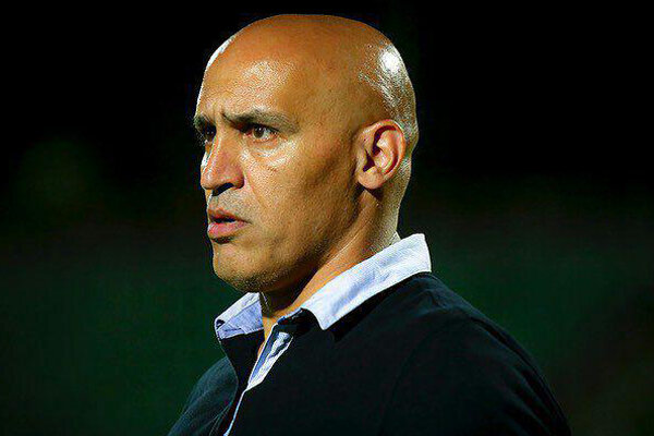 انتقادازوضعیت موجود درنقلوانتقالات/کمترین حق تراکتور قهرمانی است انتقادازوضعیت موجود درنقلوانتقالات/کمترین حق تراکتور قهرمانی است