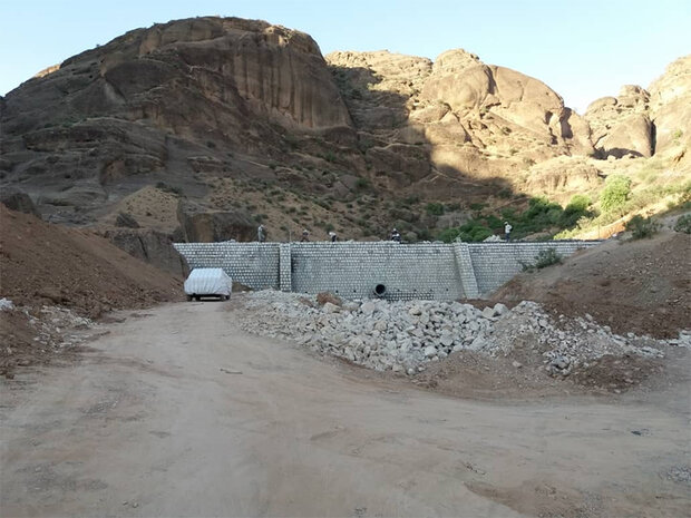 عملیات مکانیکی و بیومکانیکی آبخیزداری در کردستان آغاز شد