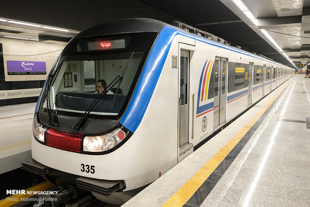 تحویل ۷۶۷ چرخ واگن به شرکت بهره‌برداری مترو