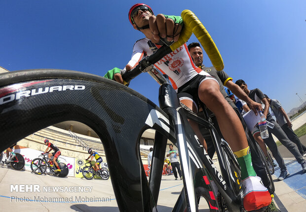 2nd stage of Iran’s track cycling league