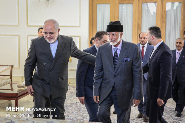دیدار محمد جواد ظریف با  یوسف بن علوی وزیر امور خارجه عمان