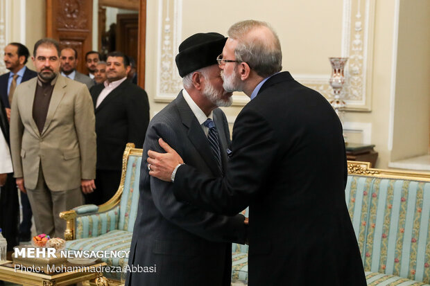 Parl. speaker Larijani, FM bin Alawi meeting in Tehran 