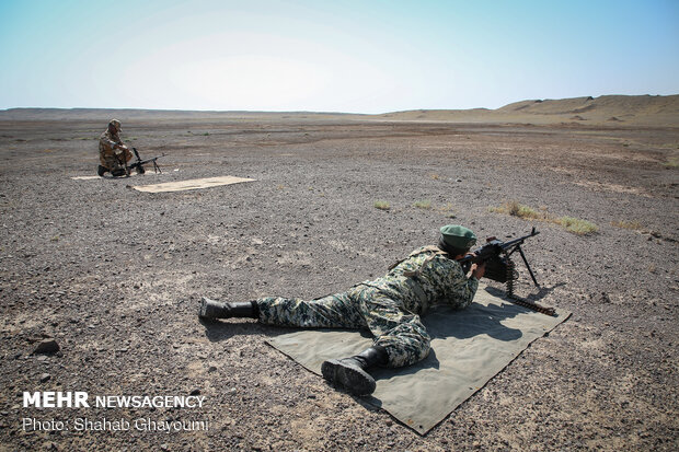 آموزش عملی و میدان تیر تیپ 223 نیروی مخصوص واکنش سریع ارتش