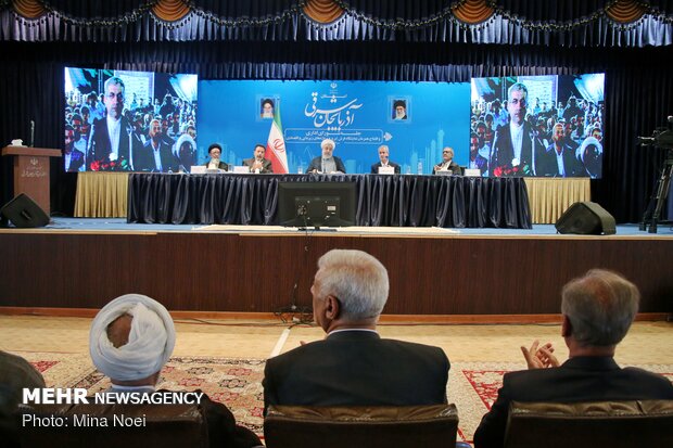 جلسه شورای اداری استان آذربایجان شرقی با حضور حسن روحانی رئیس جمهور