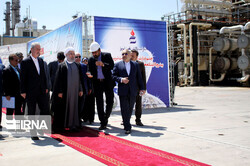 President Hassan Rouhani inaugurated the development project of Tabriz Refinery in East Azarbaijan Province on Thursday