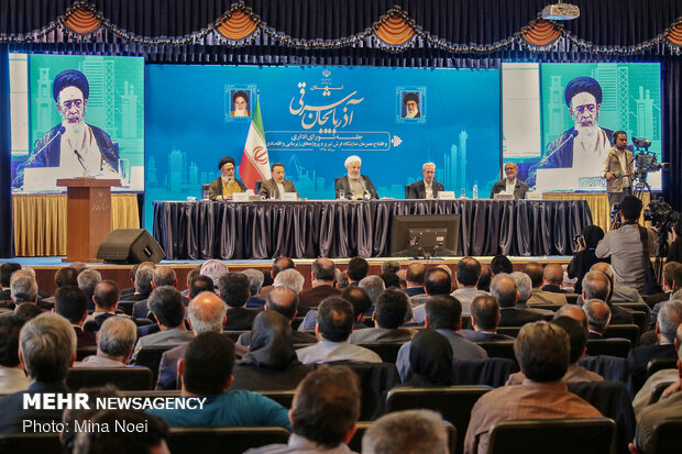 Rouhani attends session of Administrative Council of East Azerbaijan Province