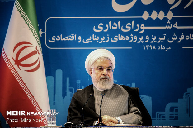 Rouhani attends session of Administrative Council of East Azerbaijan Province