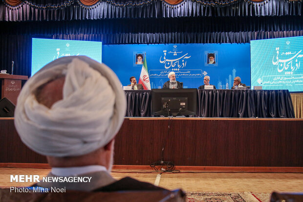 Rouhani attends session of Administrative Council of East Azerbaijan Province