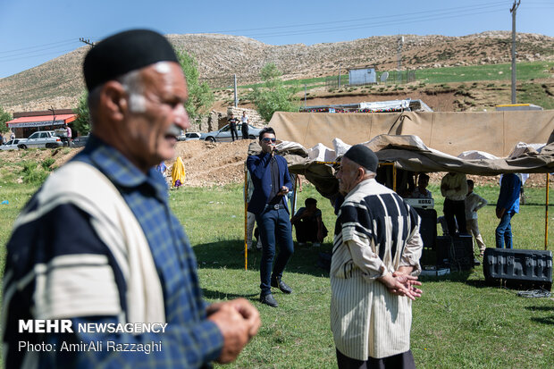 Wedding ceremony in Bakhtiari tribe: a festival of colors and music