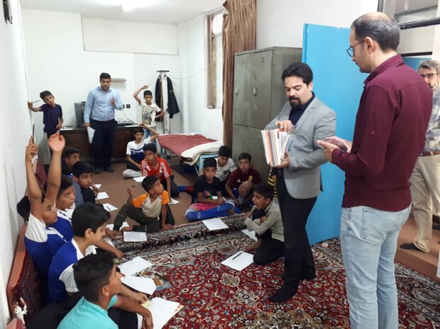آموزش نقاشی ویژه کودکان کار در شیراز