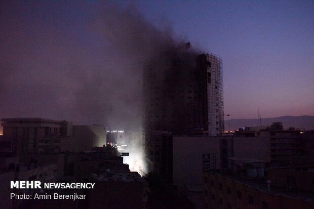 Neighbouring homes evacuated as huge fire engulfs Hotel Aseman in Shiraz