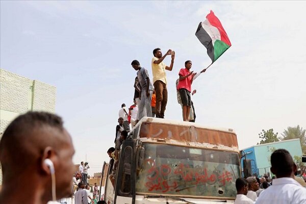 Sudan'da anayasa bildirisi ön anlaşması imzalandı
