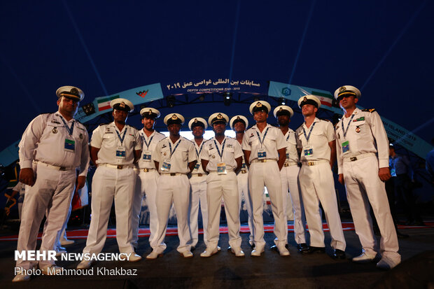 افتتاحیه چهارمین دوره مسابقات غواصی عمق ارتش های جهان