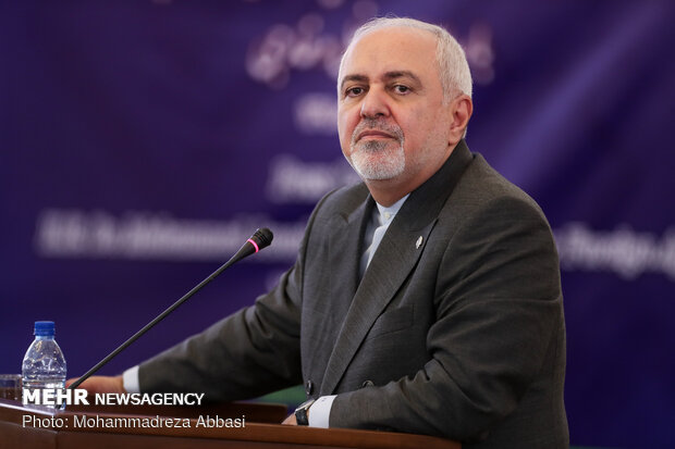 Iran won't hesitate to safeguard its security: Zarif