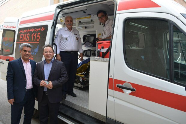 ۶ دستگاه آمبولانس به ناوگان اورژانس شاهرود افزوده شد