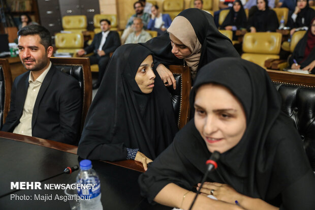 Larijani’s presser on Journalist Day occasion