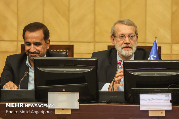 Larijani’s presser on Journalist Day occasion