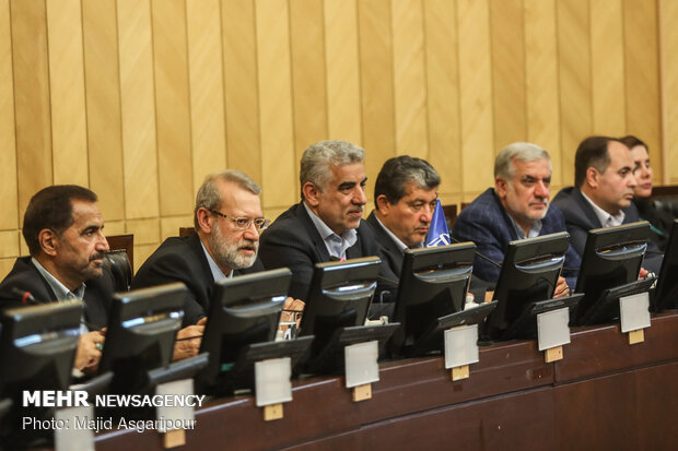 Larijani’s presser on Journalist Day occasion