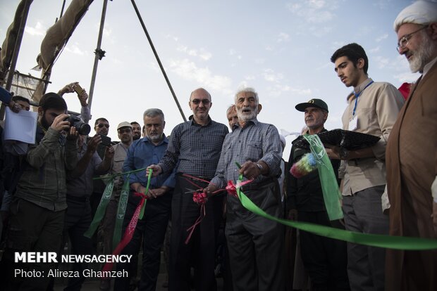 Commemorating martyrs in Shahroud