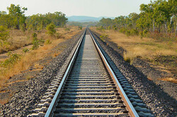 ریل گذاری ۱۱۷ کیلومتر از پروژه راه آهن اردبیل به زودی آغاز می‌شود