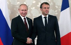 Putin, Macron