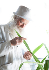 Father of nature: a lifetime dedicated to environmental protection