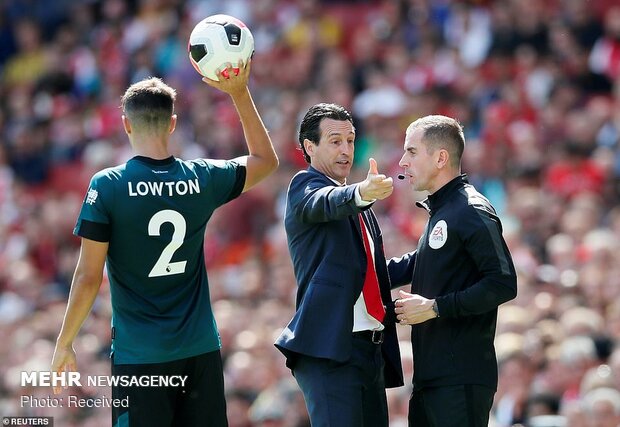 Arsenal-Burnley maçından kareler